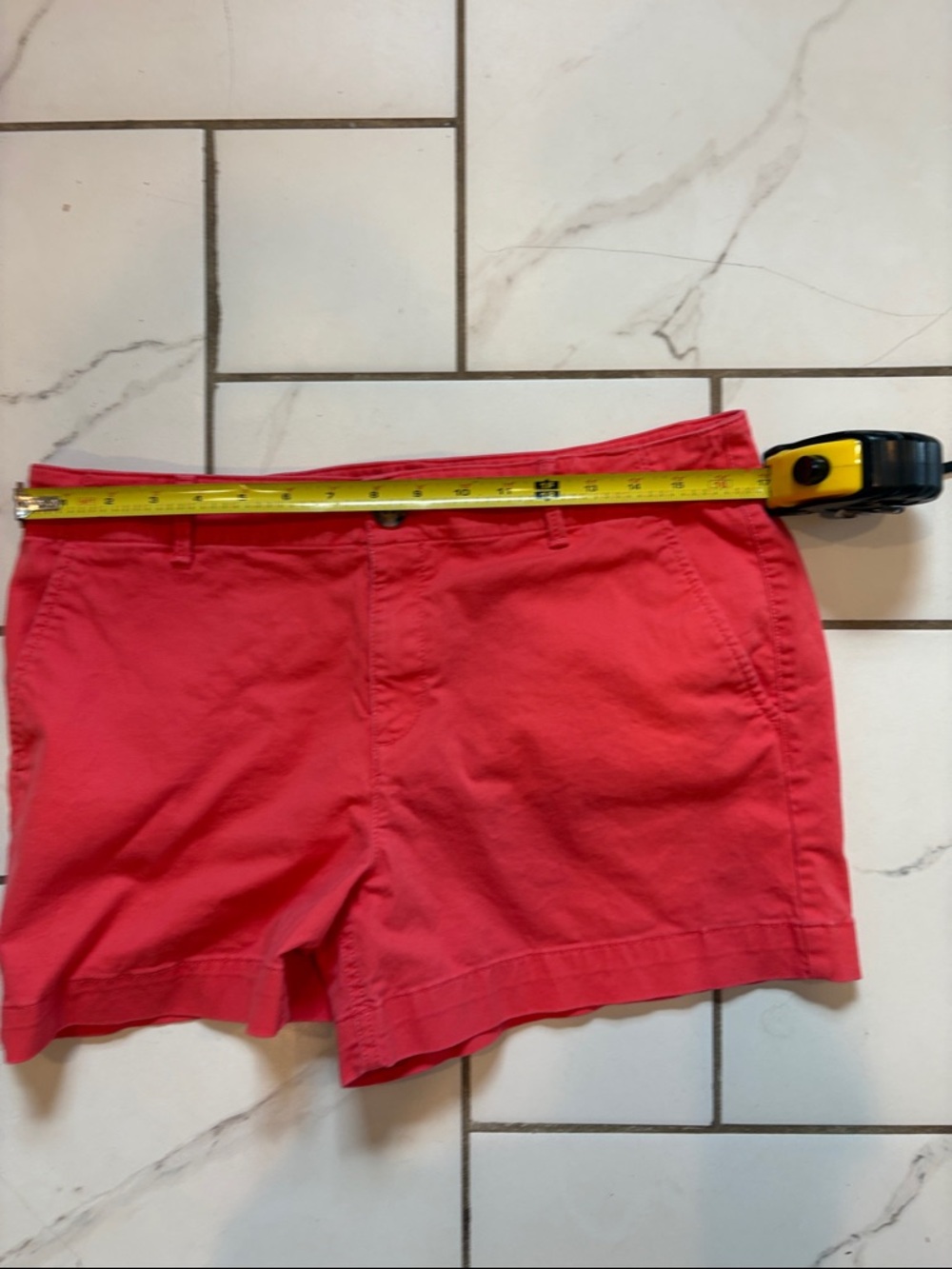 Women’s LOFT Classic Monroe 4” Short in Beautiful Coral Color - size 10 - Picture 4 of 6